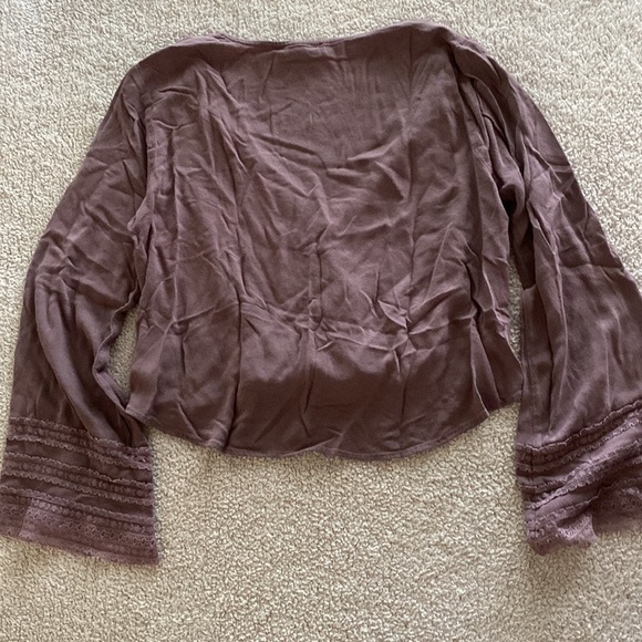 F21 Size L Mauve Wrap Lace Blouse - Picture 6 of 6